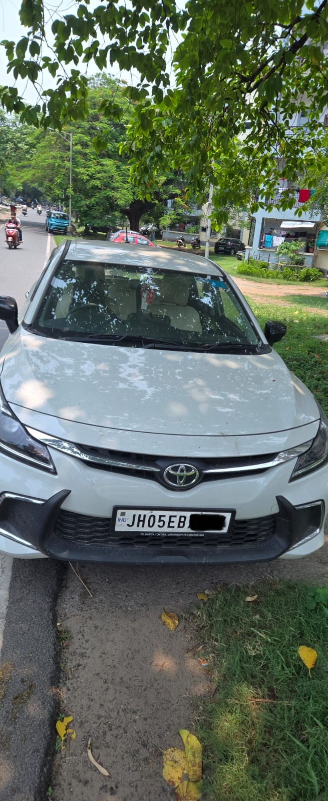 Toyota GLANZA E PETROL MT