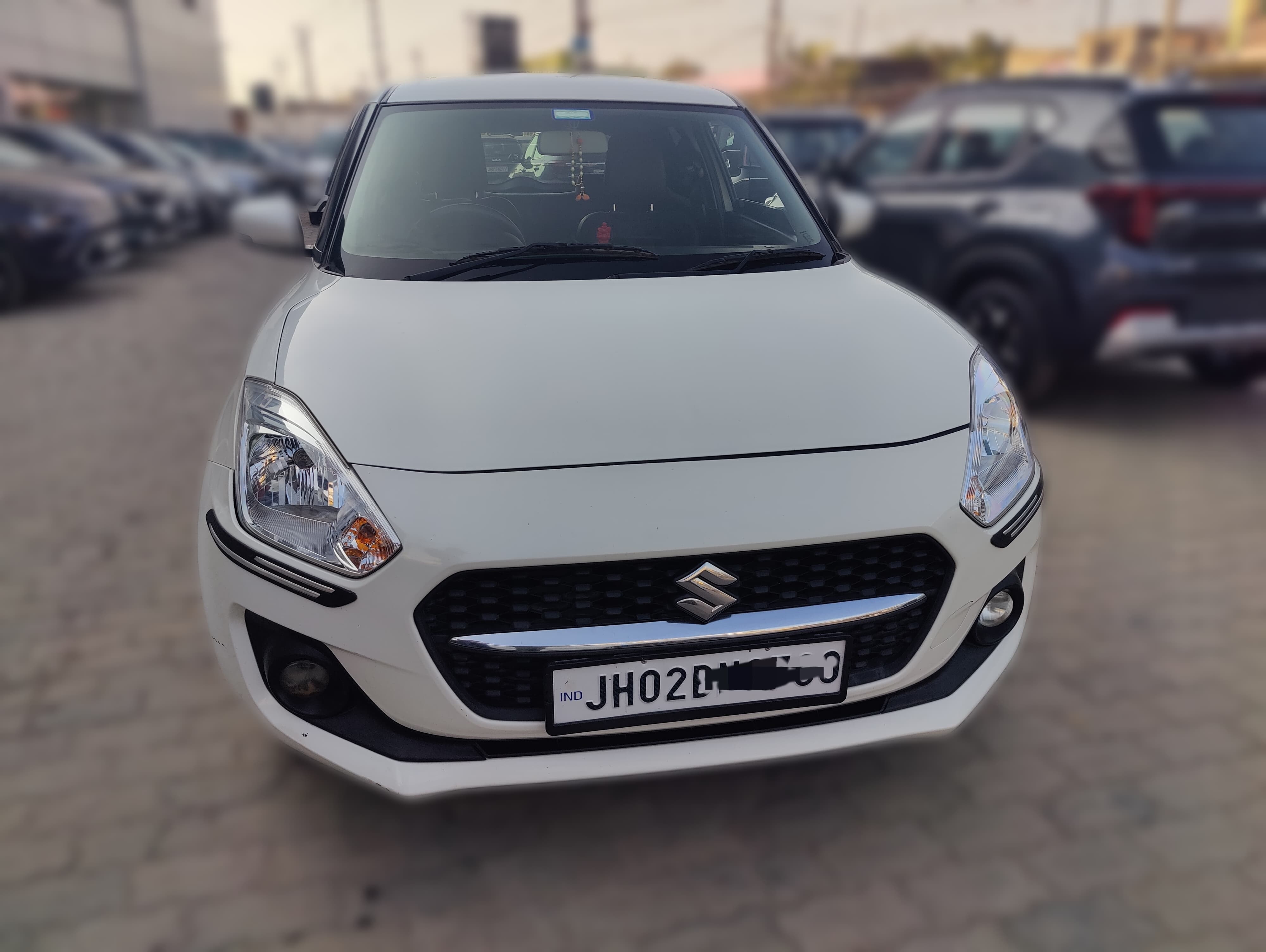 Maruti Suzuki SWIFT VXI