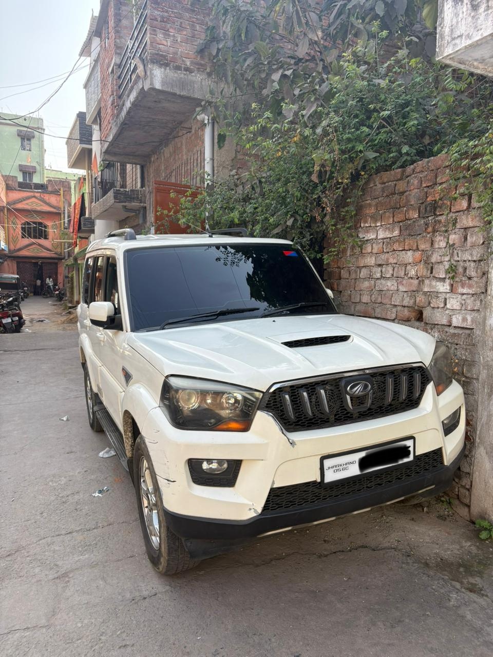 Mahindra SCORPIO JEEP
