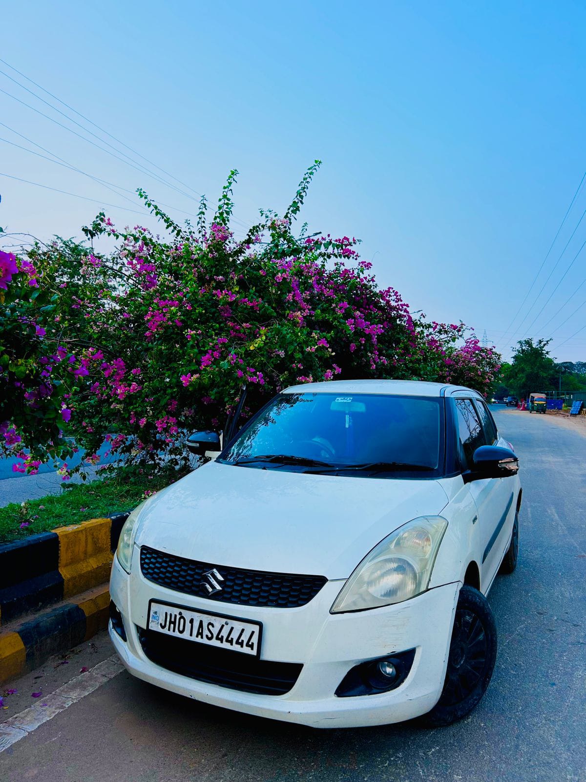 Maruti Suzuki SWIFT